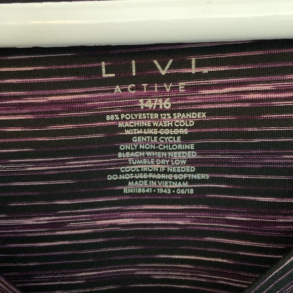 Livi Active V-Neck Tee 14/16 - Picture 3 of 6